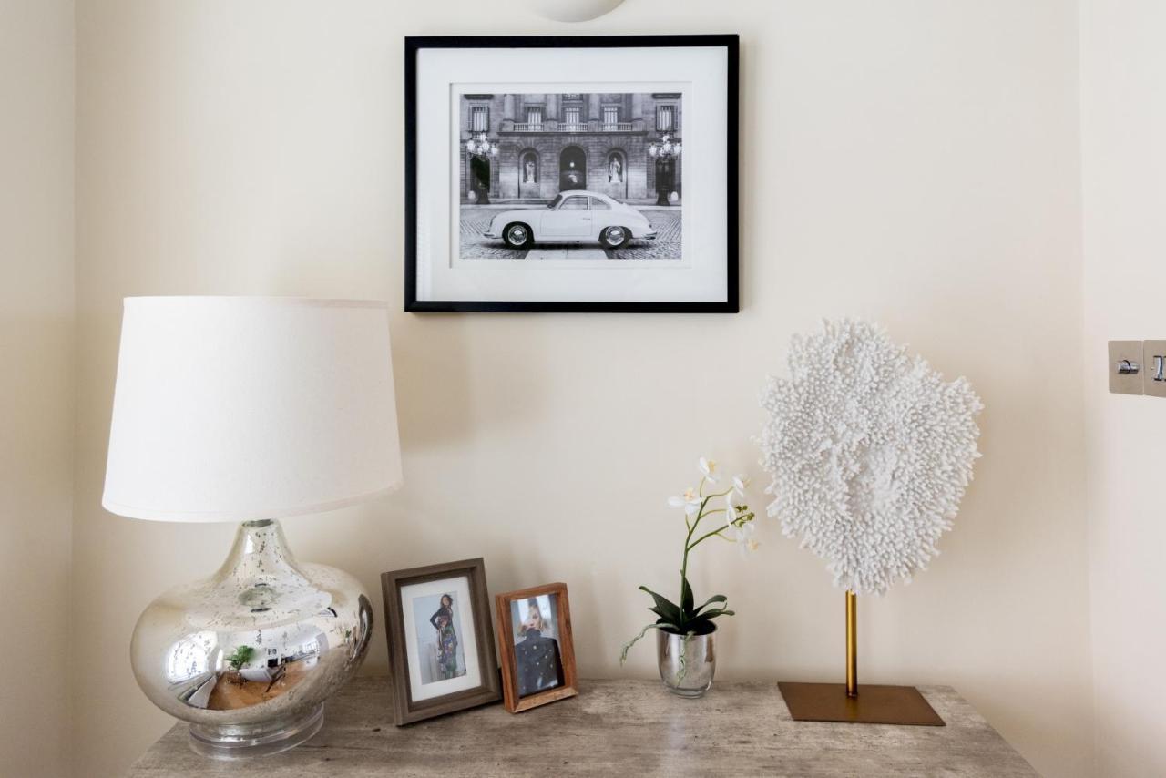 The Luxe Chelsea Townhouse Apartment *