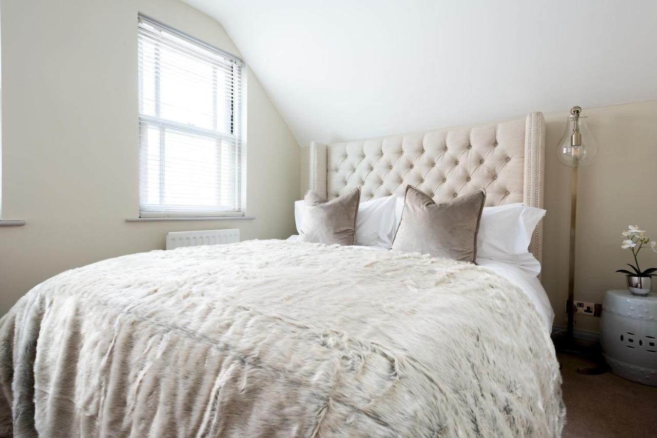 The Luxe Chelsea Townhouse *